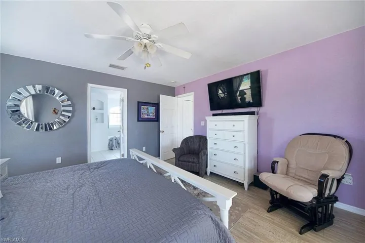 32 SW 15th ST, CAPE CORAL FL 33991