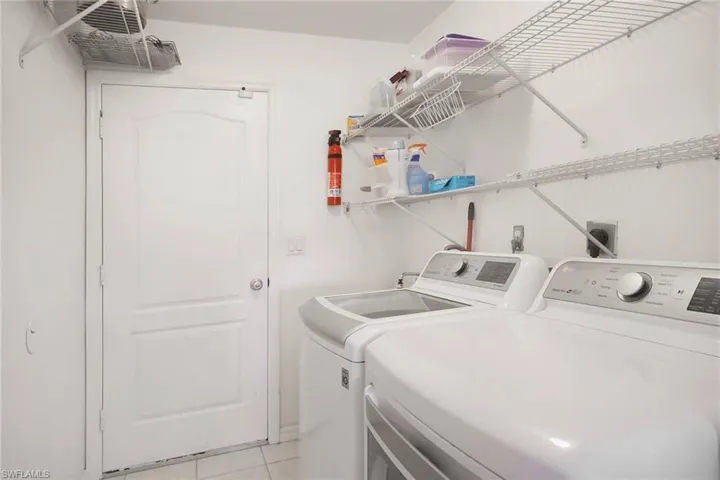32 SW 15th ST, CAPE CORAL FL 33991