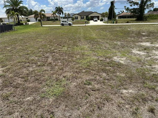 1625 Nw 29th St, Cape Coral, Florida 33993