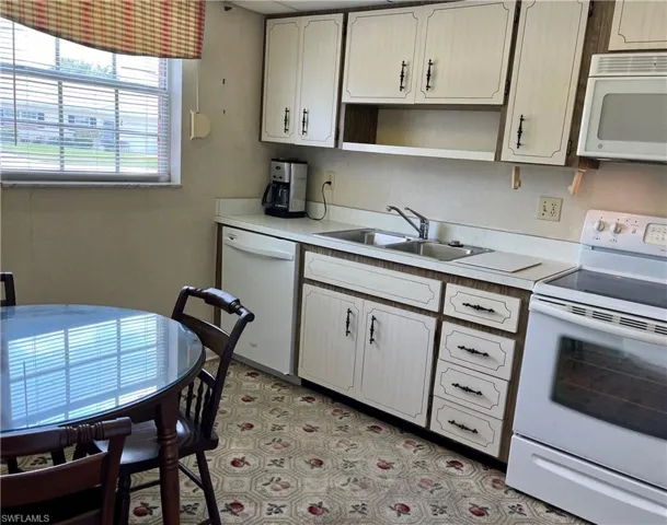 1355  Myerlee Country Club  BLVD, Fort Myers, FL 33919