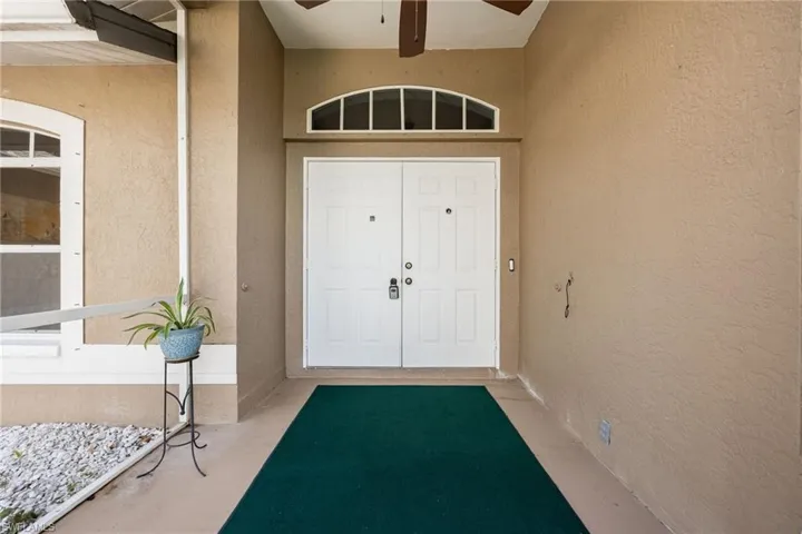 273 Justene Cir, Lehigh Acres, Florida 33936