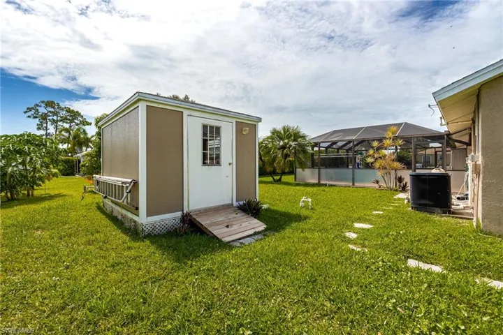 273 Justene Cir, Lehigh Acres, Florida 33936