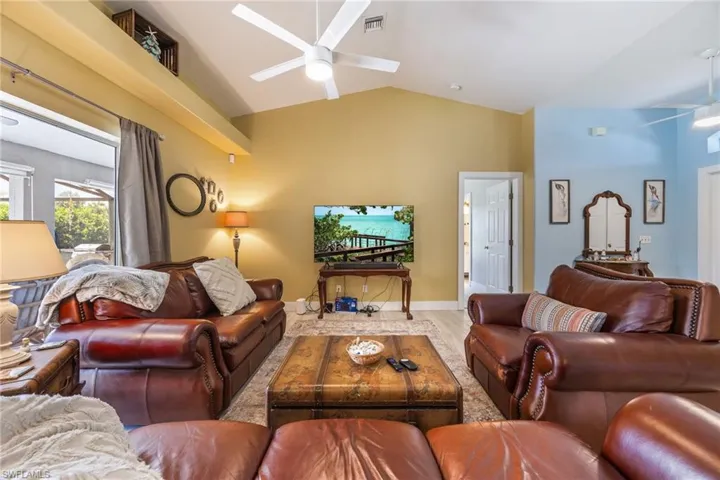 273 Justene Cir, Lehigh Acres, Florida 33936