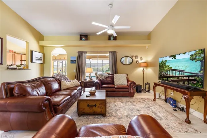 273 Justene Cir, Lehigh Acres, Florida 33936