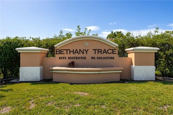 273 Justene Cir, Lehigh Acres, Florida 33936