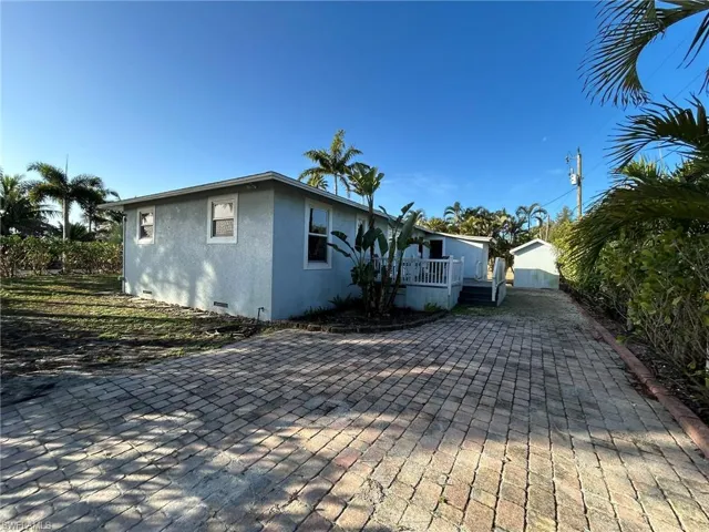 7072 Sundiet Blvd, Bokeelia, Florida 33922