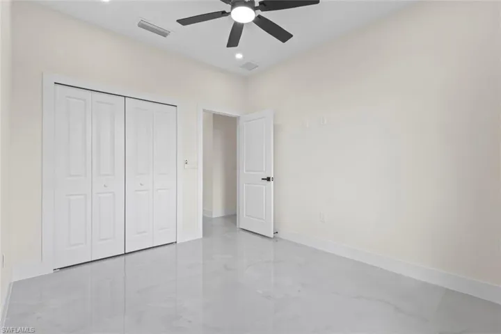 4221 18th St Sw, Lehigh Acres, Florida 33976