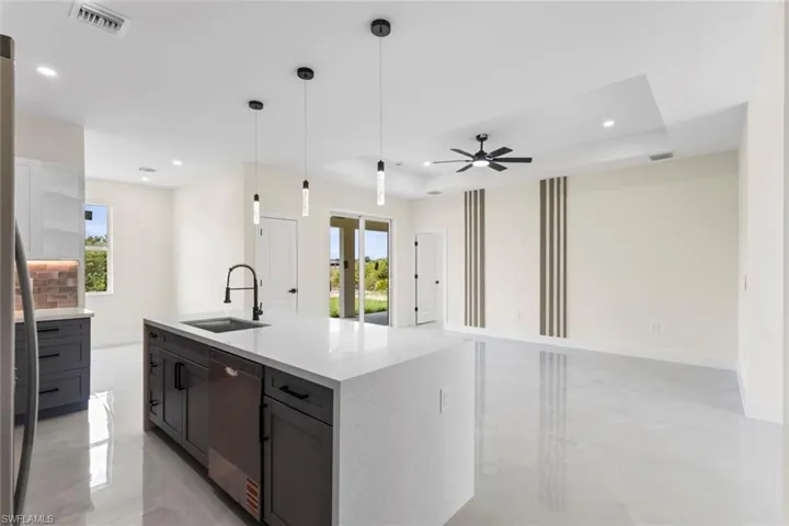 4221 18th St Sw, Lehigh Acres, Florida 33976