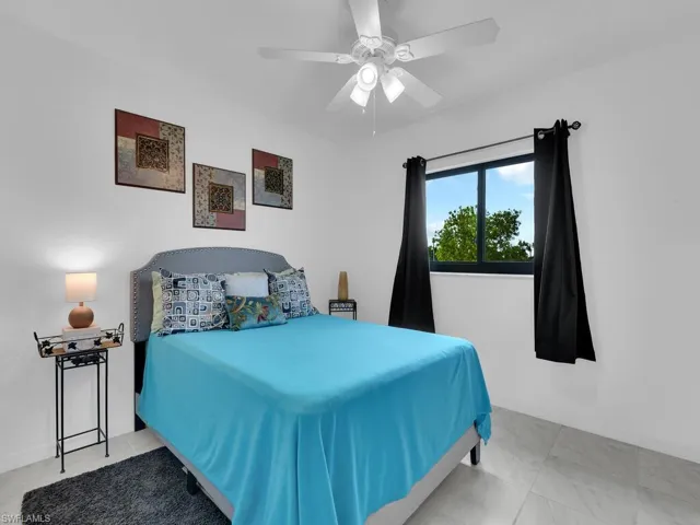 Guest Room 1