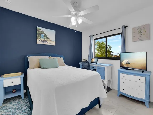Guest Room 2