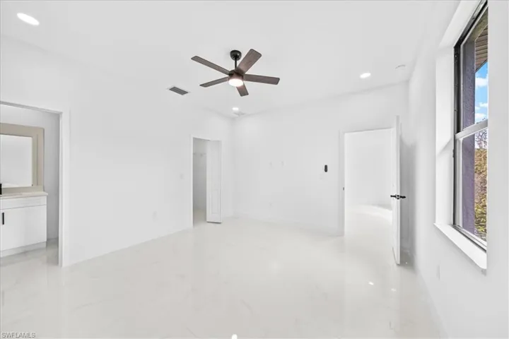 849 Wolverine St E, Lehigh Acres, Florida 33974