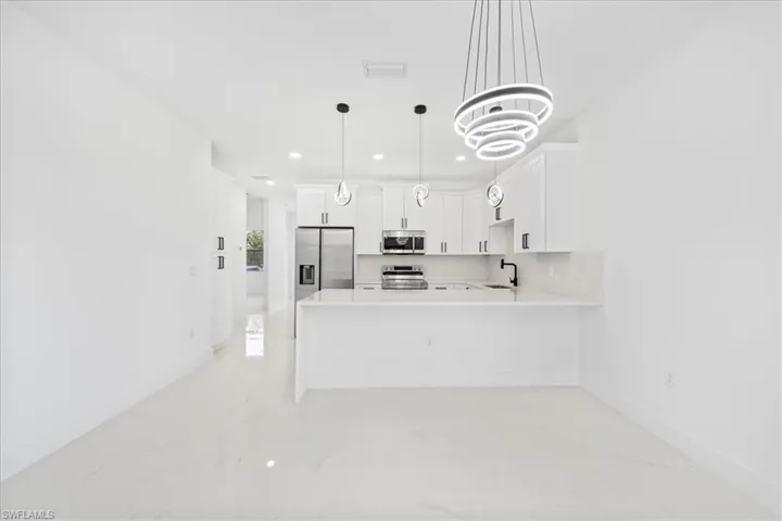849 Wolverine St E, Lehigh Acres, Florida 33974