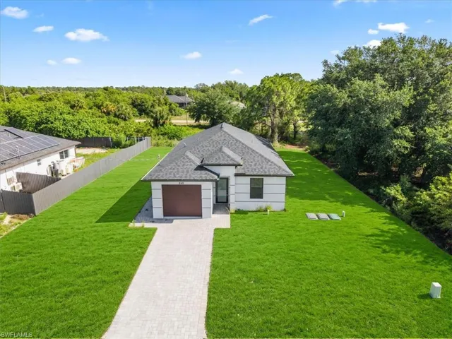 849 Wolverine St E, Lehigh Acres, Florida 33974