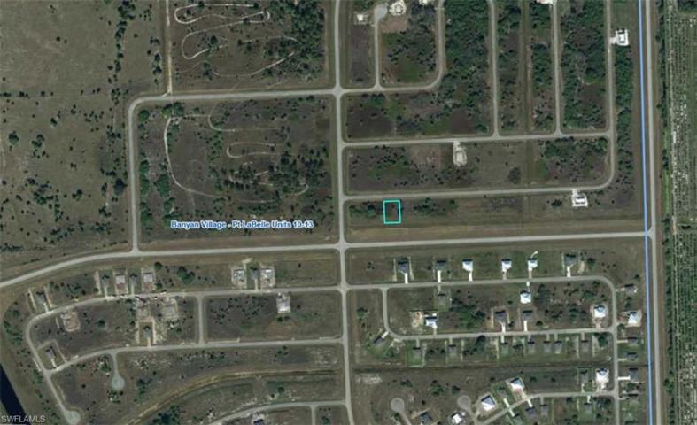 105  Carousel  AVE, LABELLE, FL 33935
