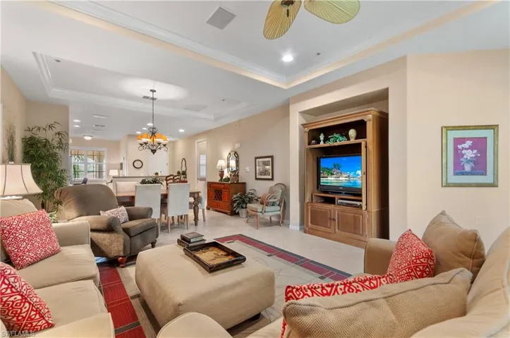 4833 Hampshire Ct # 304, Naples Fl 34112