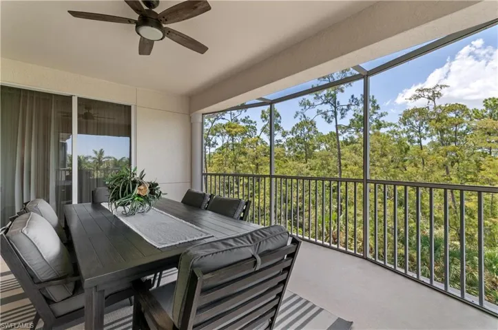4833 Hampshire Ct # 304, Naples Fl 34112