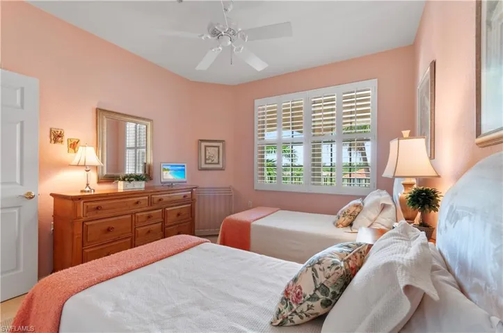 4833 Hampshire Ct # 304, Naples Fl 34112