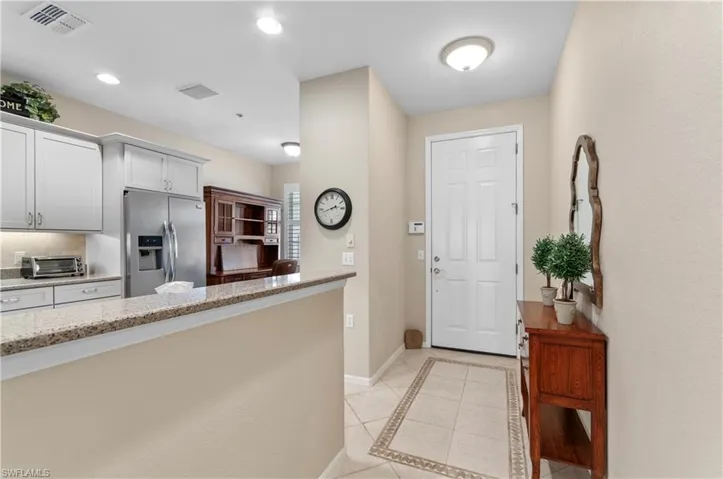 4833 Hampshire Ct # 304, Naples Fl 34112
