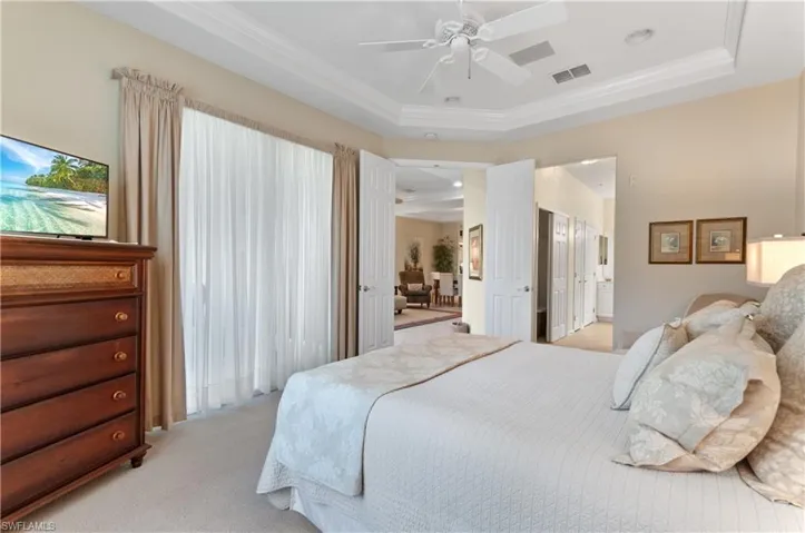 4833 Hampshire Ct # 304, Naples Fl 34112