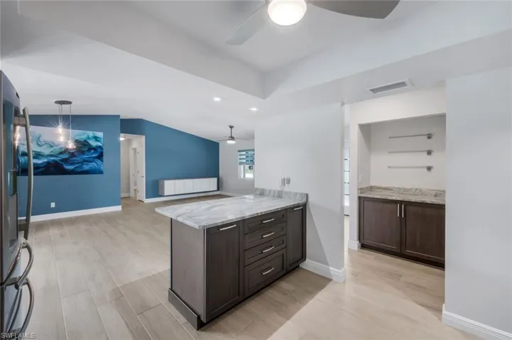 2212 Se 7th St, Cape Coral, Florida 33990