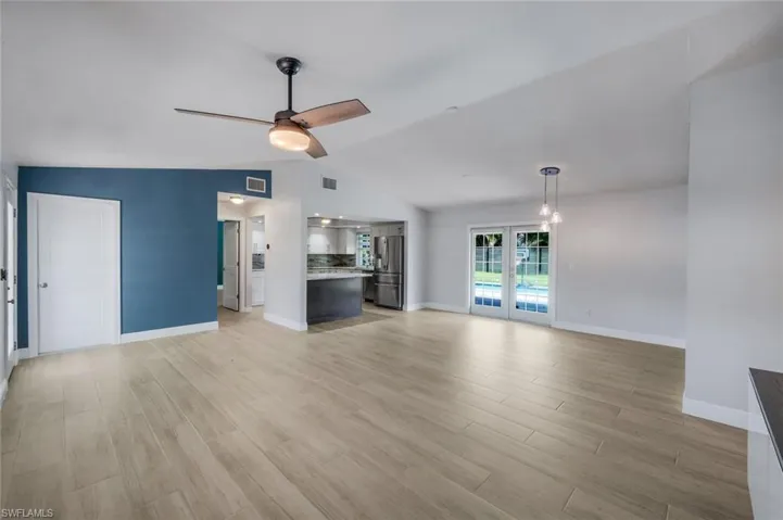2212 Se 7th St, Cape Coral, Florida 33990