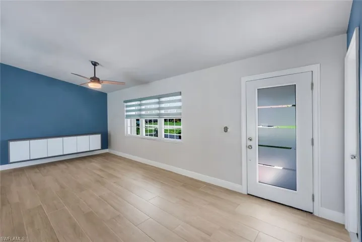 2212 Se 7th St, Cape Coral, Florida 33990