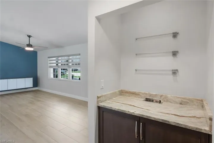 2212 Se 7th St, Cape Coral, Florida 33990