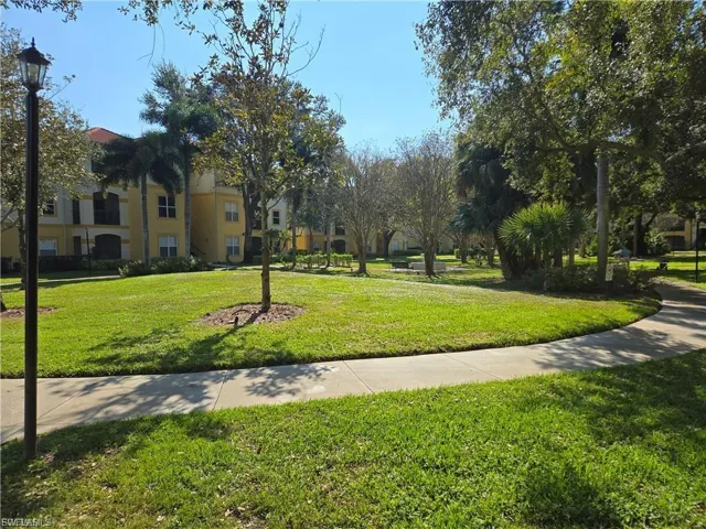 11500 Villa Grand 316, Fort Myers, Florida 33913