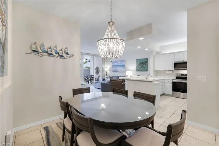 460 Launch Cir 202, Naples, Florida 34108