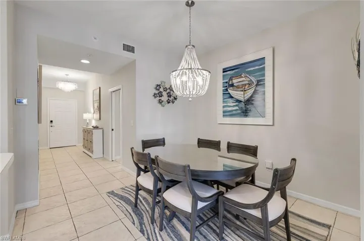 460 Launch Cir 202, Naples, Florida 34108