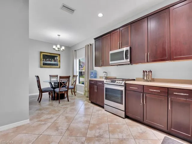 Spacious Kitchen