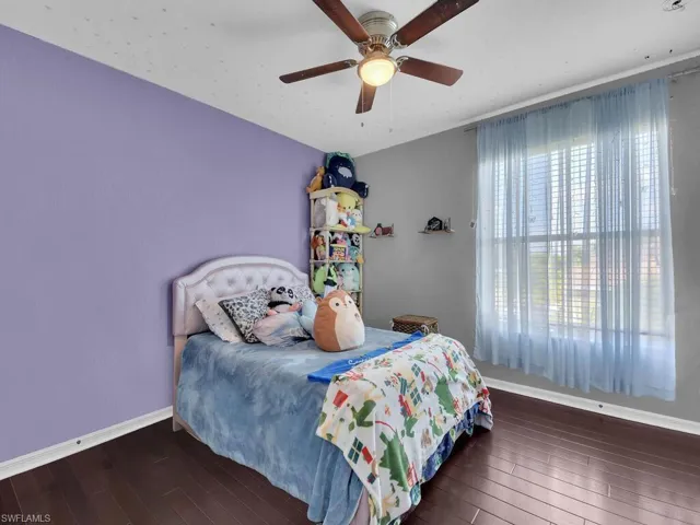 Guest Room 2 - Second Floor