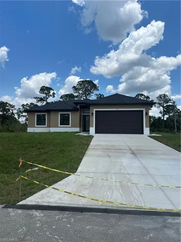 406  Irving  AVE, Lehigh Acres, FL 33972