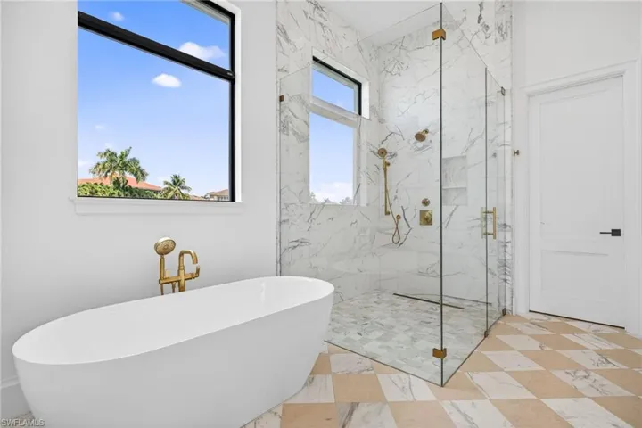 720 Hull Ct, Marco Island, Florida 34145