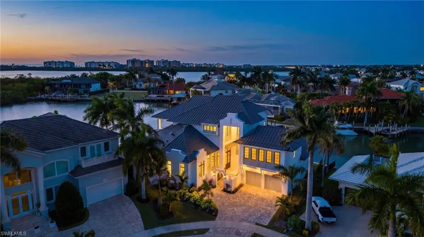 720 Hull Ct, Marco Island, Florida 34145