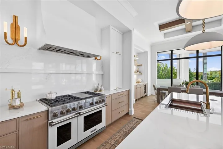720 Hull Ct, Marco Island, Florida 34145