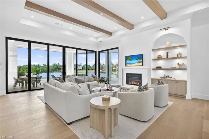 720 Hull Ct, Marco Island, Florida 34145