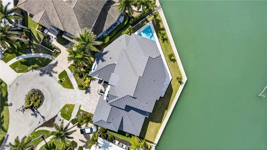 720 Hull Ct, Marco Island, Florida 34145