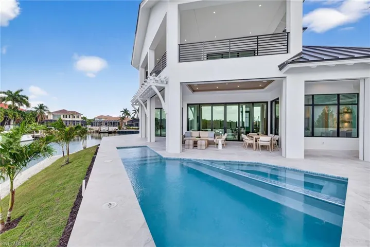 720 Hull Ct, Marco Island, Florida 34145