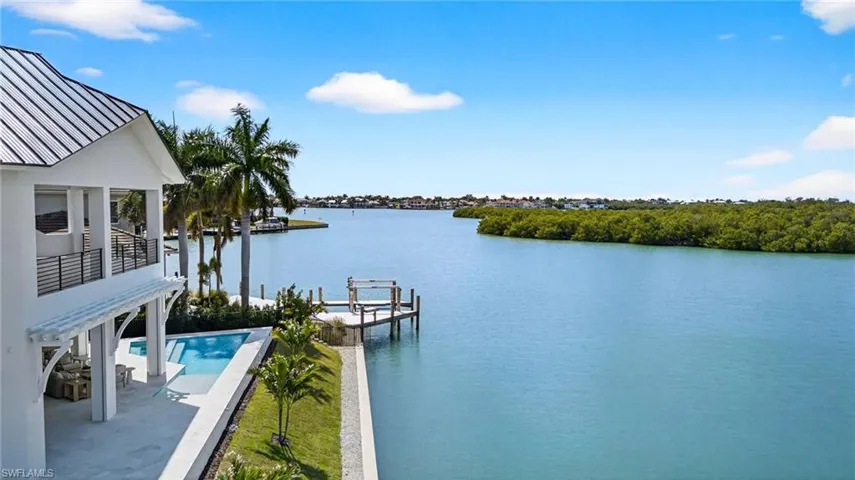 720 Hull Ct, Marco Island, Florida 34145