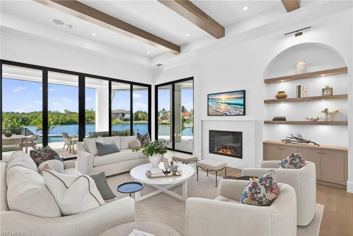 720 Hull Ct, Marco Island, Florida 34145