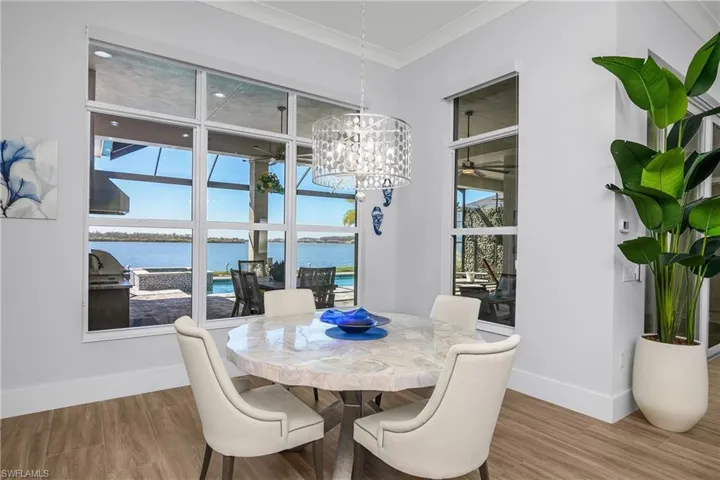 Enjoy your morning coffee in the kitchen cafe area while enjoying the water views.