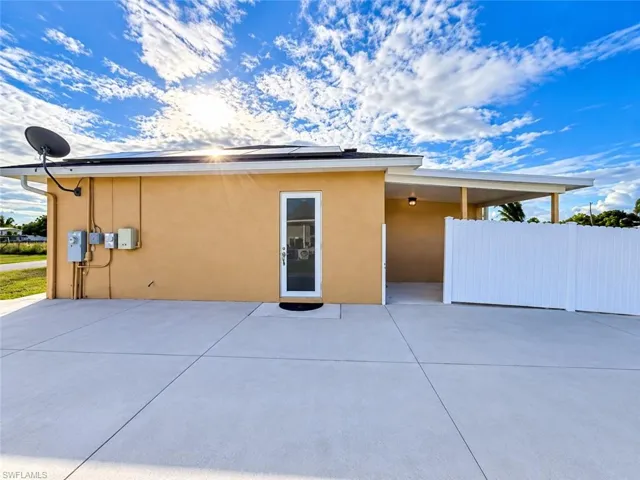 4106 26th St Sw, Lehigh Acres, Florida 33976