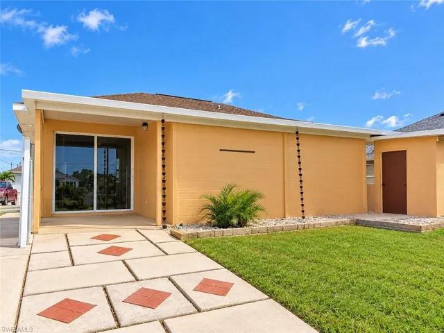 4106 26th St Sw, Lehigh Acres, Florida 33976