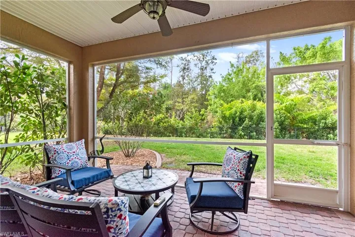 Relax on your lanai and enjoy the peaceful sound of birds chirping