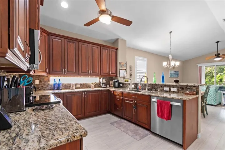 Kitchen with plenty of cabinets