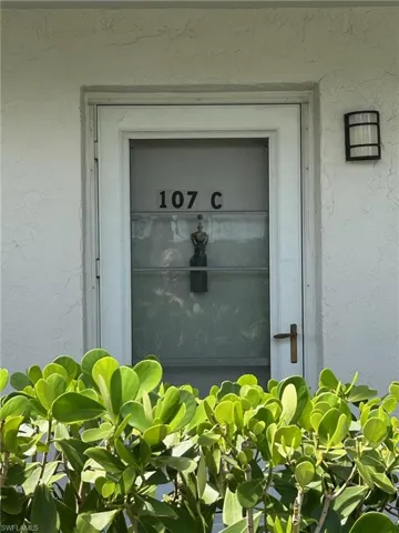 ENTRANCE TO THE CONDO