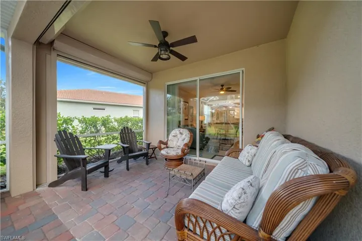 View of patio / terrace with ceiling fan