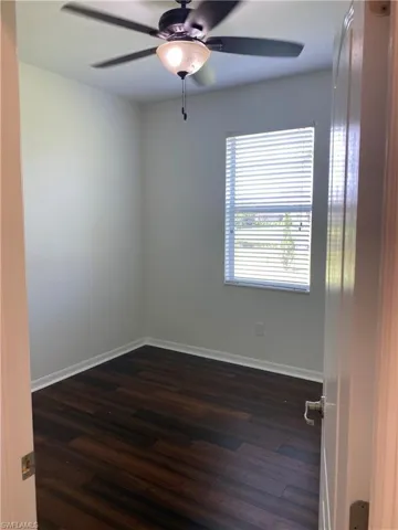 2466 Heydon Cir E, Naples, Florida 34120