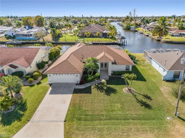 228 SE 31ST  TER, Cape Coral, FL 33904